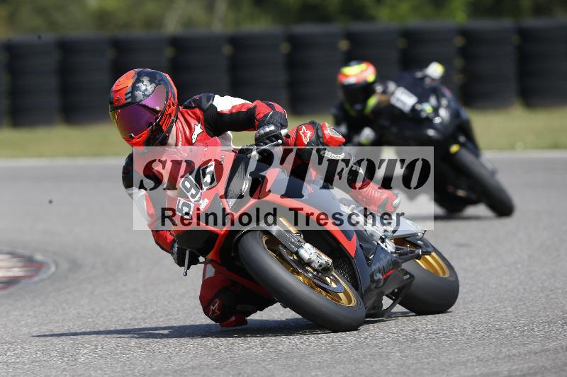 /45 10.08.2025 Plüss Moto Sport ADR/Einsteiger/595